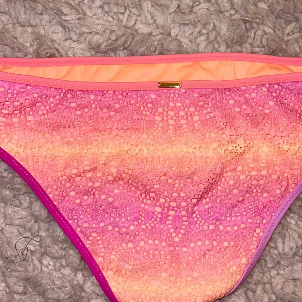 Bikini bottom bundle - Picture 4 of 5